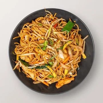 Bokkummyun mit Hähnchenfleisch